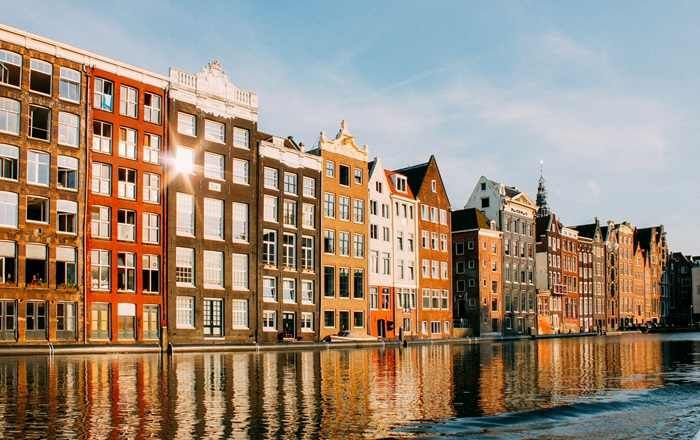 Amsterdam/ Ijmuiden - Newcastle: Biglietti e tratte del traghetto